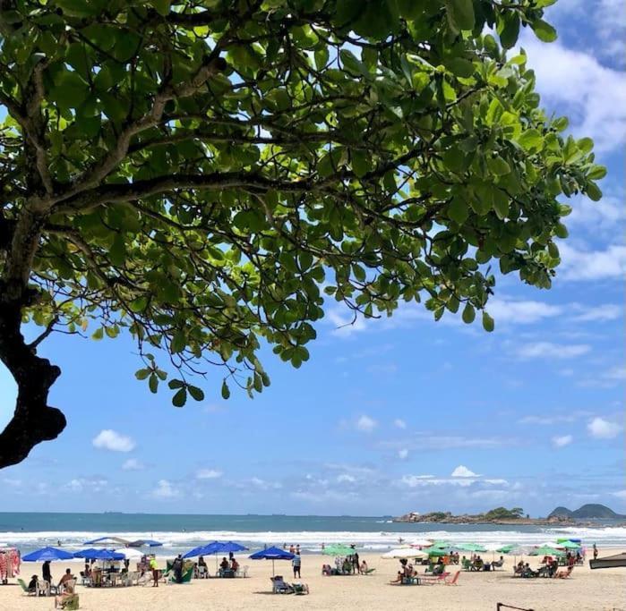 Apartamento Quadra Da Praia - Pitangueiras Guarujá Exteriér fotografie