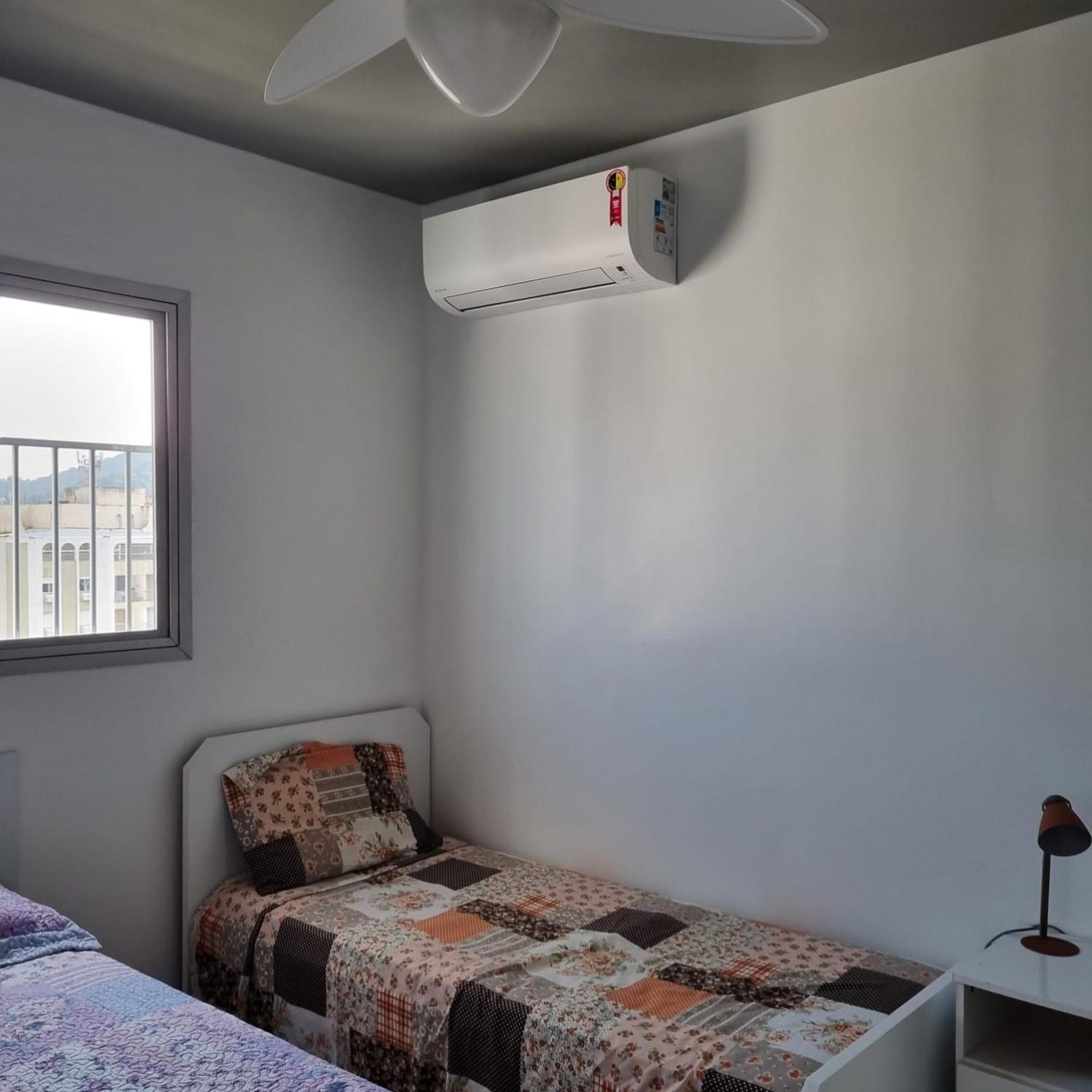 Apartamento Quadra Da Praia - Pitangueiras Guarujá Exteriér fotografie